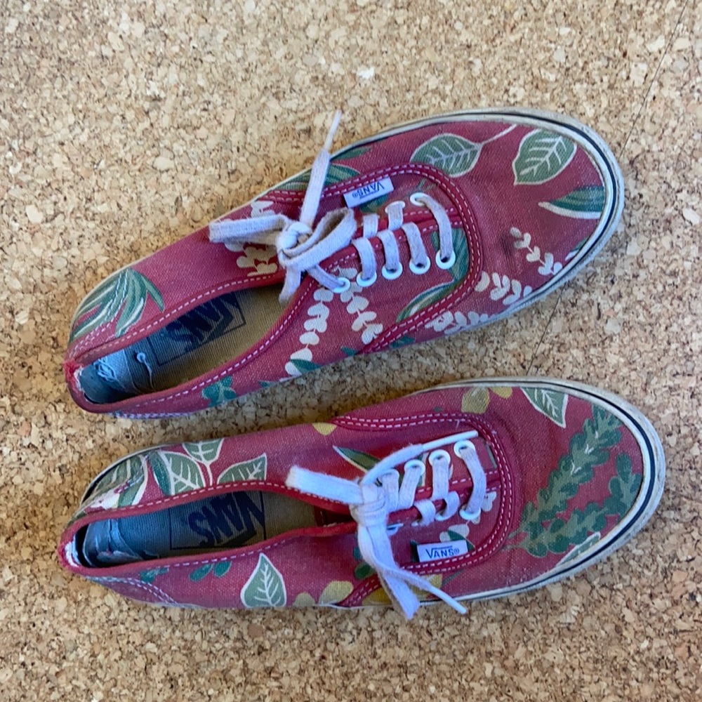 Hawaiian print vans